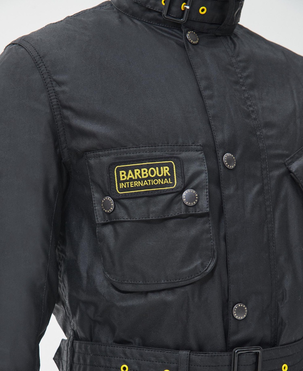Kort geleden iets Komst B.Intl Slim International Waxed Jacket in Black | Barbour International
